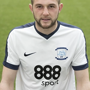 Clash in the Championship: Tom Barkhuizen at Deepdale - Preston North End vs Sheffield Wednesday (2016/17)