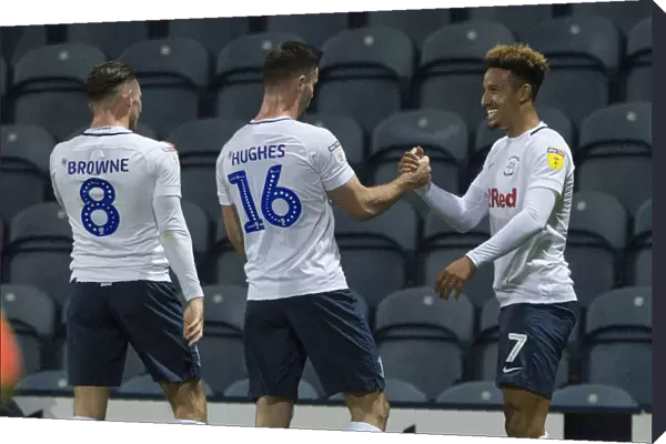 Hughes And Robinson Celebrate With A Handshake