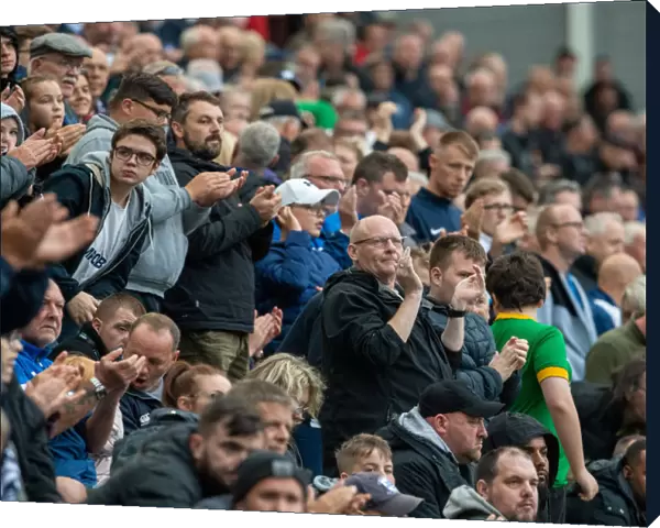 IR, PNE v Wigan Athletic, Fans, Applause (7)