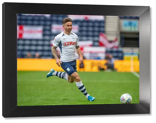 Preston North End's Sean Maguire in Action Against Barnsley (October 5, 2019)