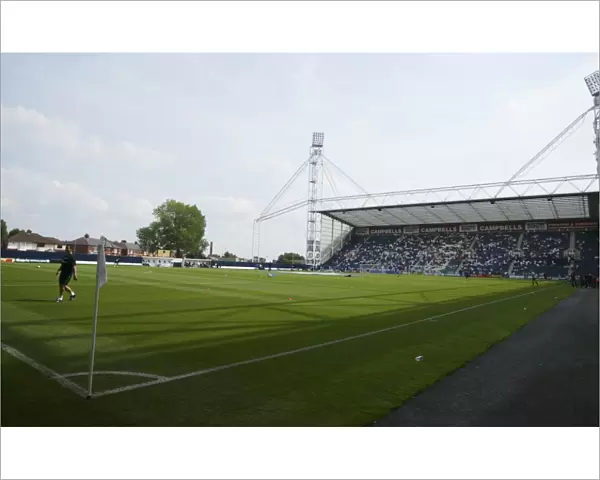 Football - Preston North End v Norwich City - Coca-Cola Football League Championship - Deepdale - 07  /  08 - 11  /  8  /  07 General view of stadium Mandatory Credit: Action Images  / 