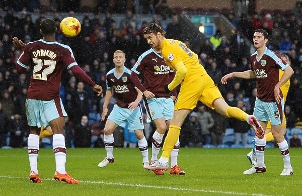 Keane Misses Goal Chance: Burnley vs. Preston North End, Championship Clash