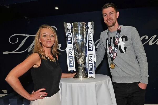 Preston North End FC's Unforgettable Play-Off Final Victory Celebrations (24 / 05 / 15)