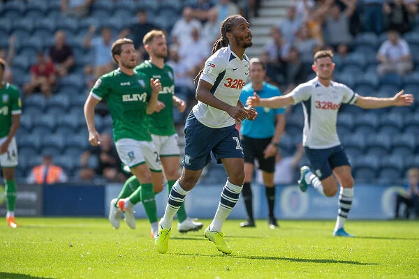 Preston North End's Daniel Johnson in Action against Sheffield Wednesday, SkyBet Championship