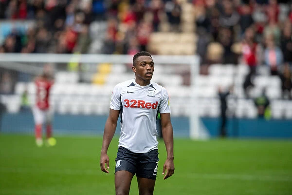 Preston North End's Darnell Fisher in Action against Bristol City (SkyBet Championship, September 28, 2019)