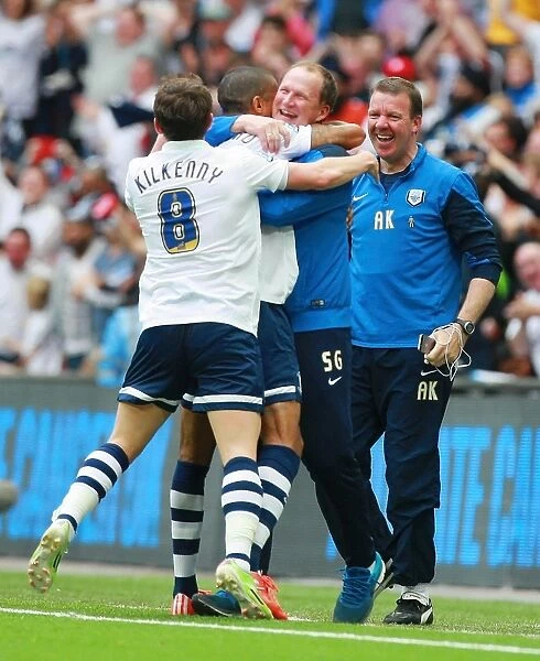 Preston North End's Jermaine Beckford and Simon Grayson Celebrate Third Goal in Sky Bet League One Play-Off Final (2015)