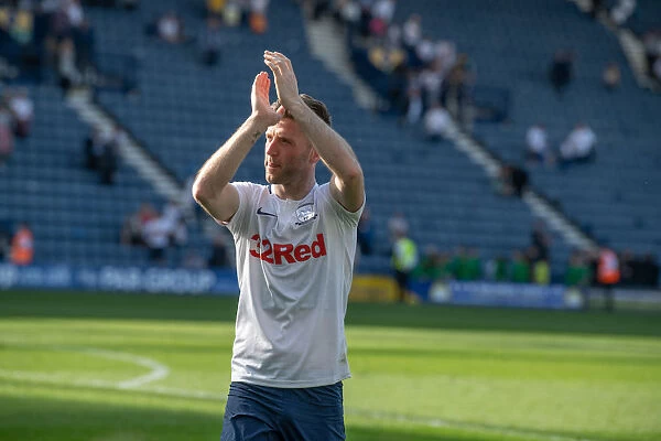 Retro Night at Deepdale: Paul Gallagher's Shining Performance Leads Preston North End to Victory over Ipswich Town (SkyBet Championship, April 19, 2019)