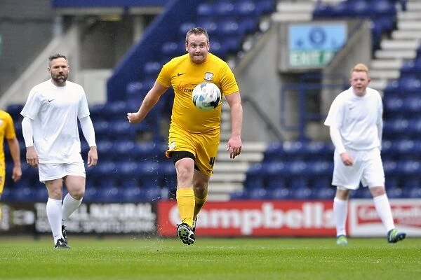Star-Studded Deepdale Legends Charity Match 2016 for Preston North End FC