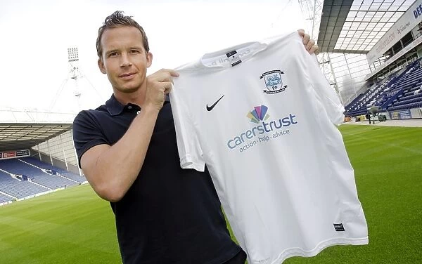 Welcome to Deepdale: Kevin Davies Joins Preston North End - New Striker
