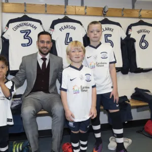 2016/17 Mascots Collection: Huddersfield Town, Wednesday 19th October 2016