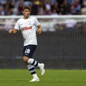 DK, PNE v Burnley, Ryan Ledson Home Kit (3)