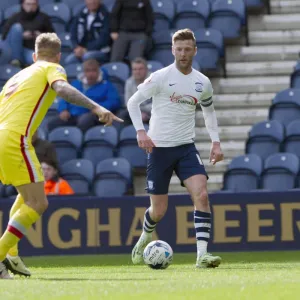 2015/16 Season Framed Print Collection: PNE v MK Dons, Saturday 16th April 2016, SkyBet Championship