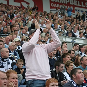 A Sea of Passion: Preston North End FC Fans at PNE vs Colchester (25-08-07)