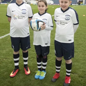 2016/17 Mascots Collection: Sheffield Wednesday, Saturday 31st December 2016