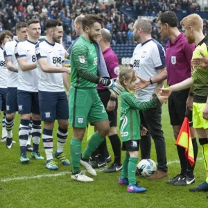 2016/17 Mascots Collection: Reading, Saturday 11th March 2017