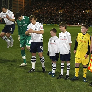 Uniting Players and Mascots: Preston North End vs Liverpool - FA Cup Third Round at Deepdale (08/09)