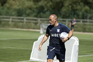 Football Collection: Alex Neil Reviews Training