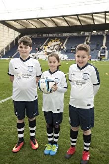 2016/17 Mascots Collection: Sheffield Wednesday, Saturday 31st December 2016